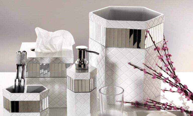 Decorative Bathroom Tissue Box Holder